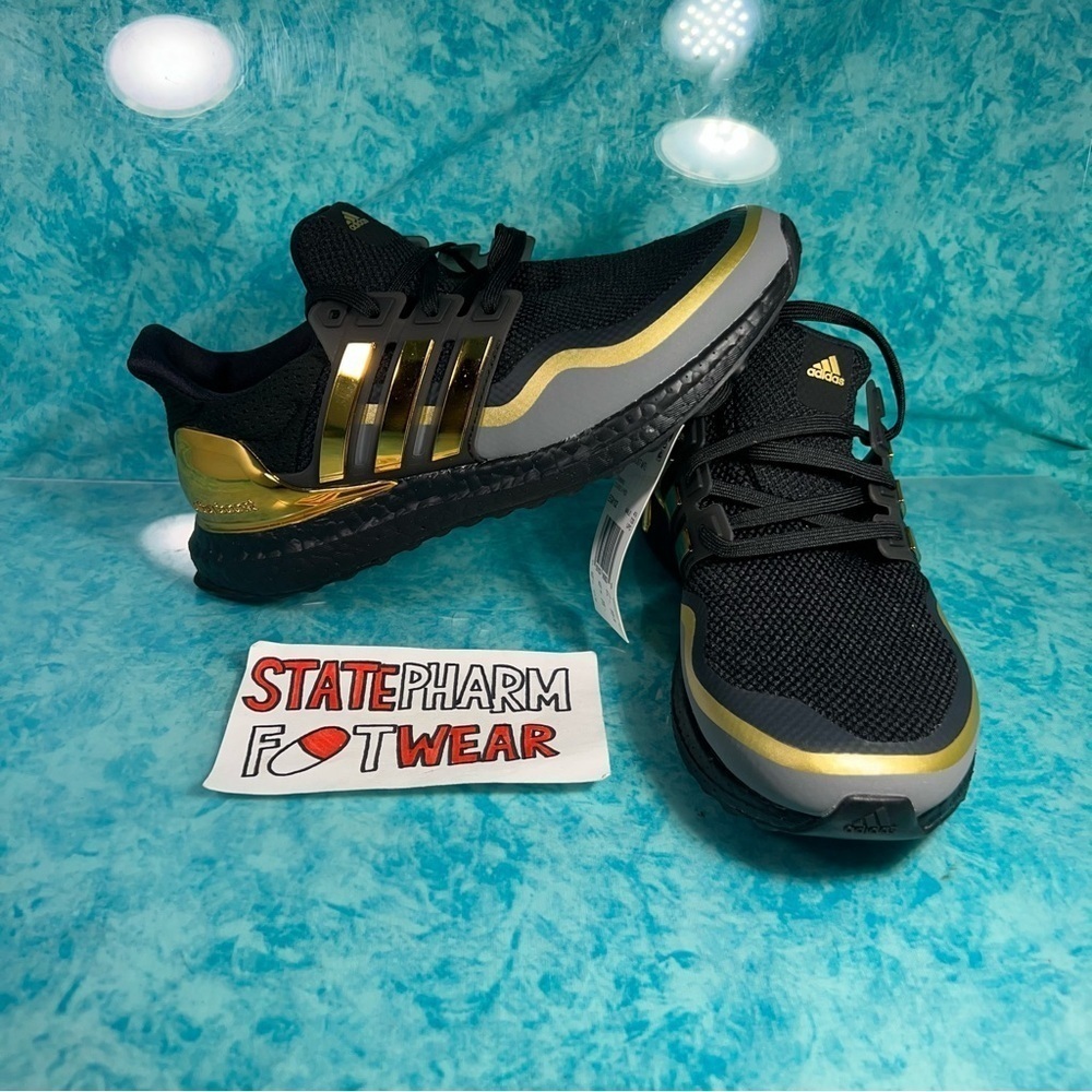 Adidas Ultraboost MTL Black Gold Women’s Low Top Shoes Athletic Size 6W/5M